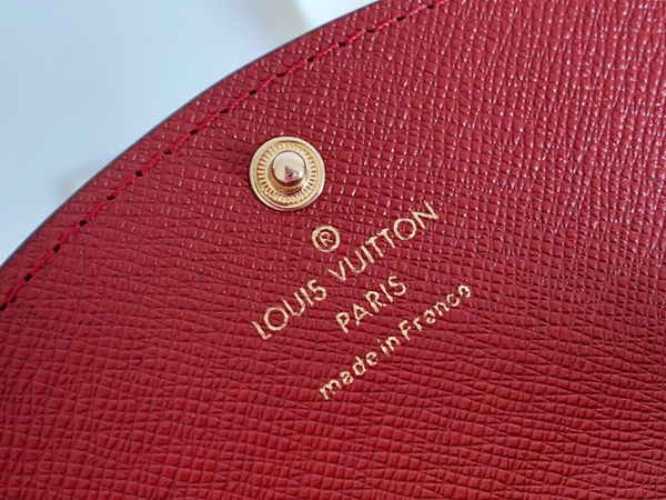 LVコピーウォレット着用イメージ